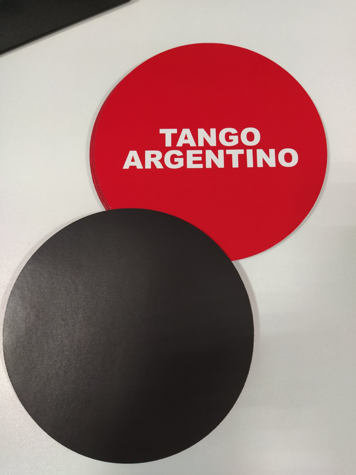 картинка Магнит-значок "ТANGO ARGENTINO" от магазина Одежда+